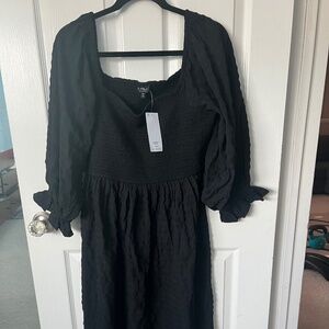 Black midi smocked dress